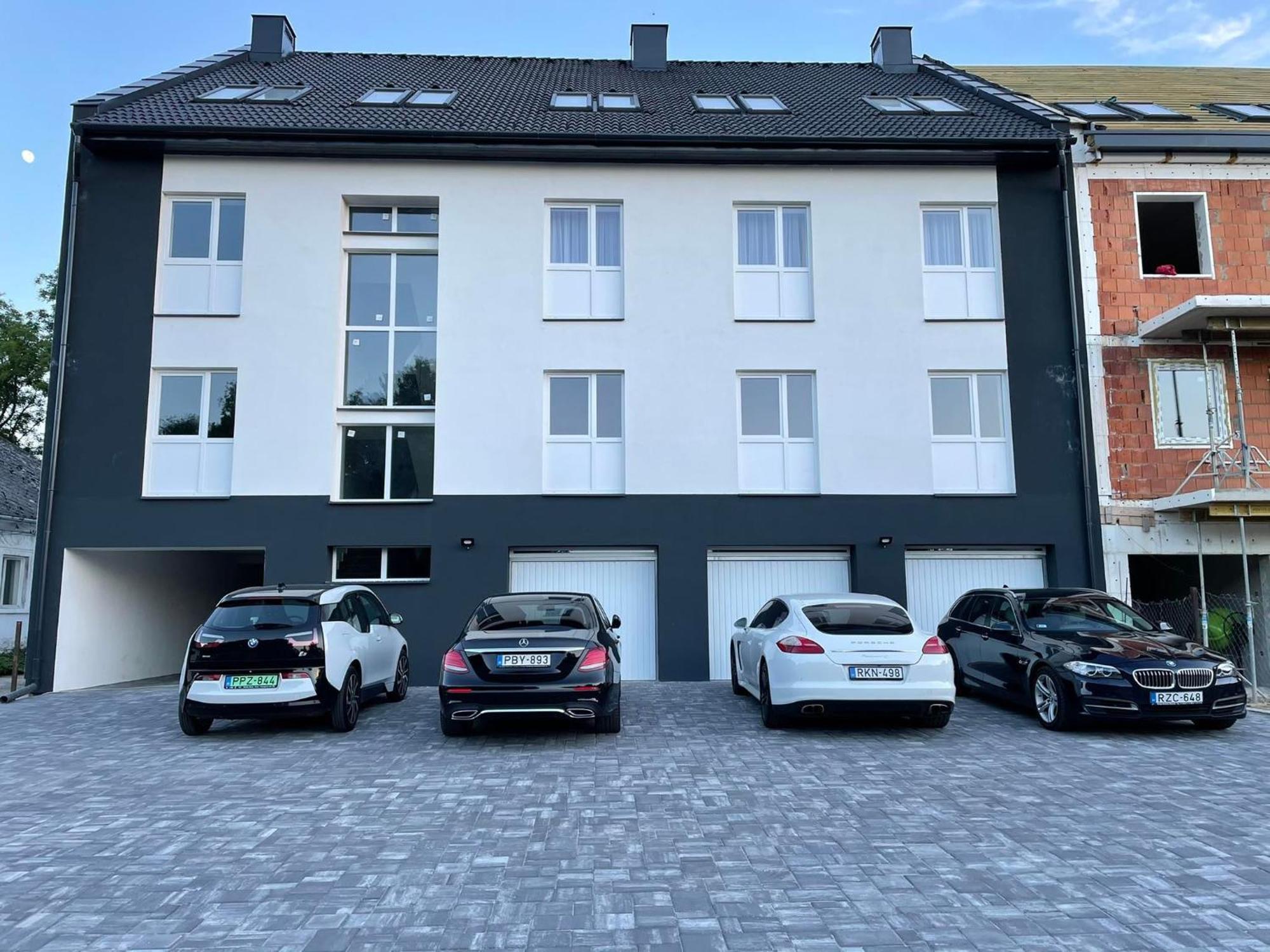 Titan Centrum Apartman Nyíregyháza Zewnętrze zdjęcie