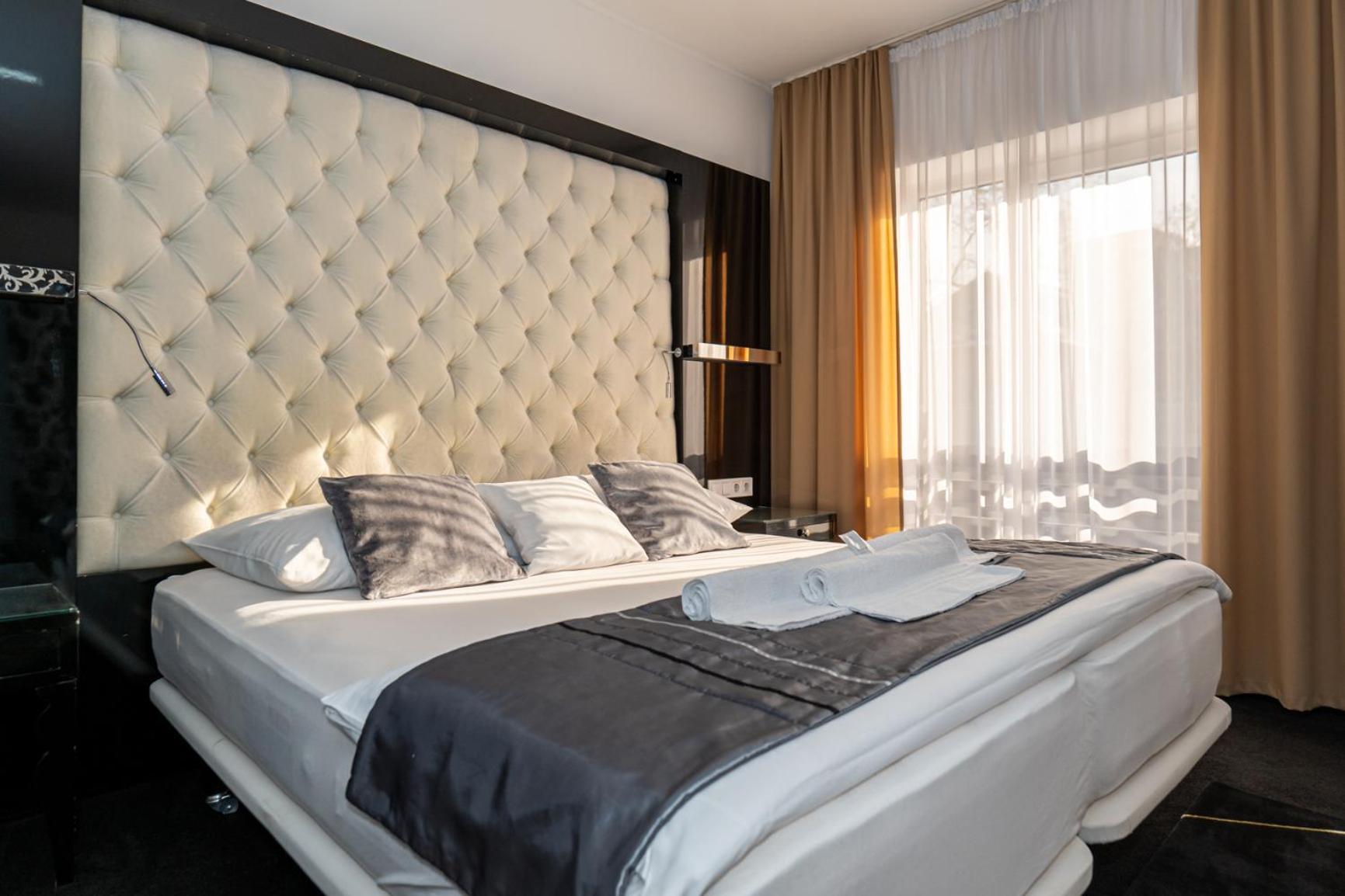 Titan Centrum Apartman Nyíregyháza Zewnętrze zdjęcie